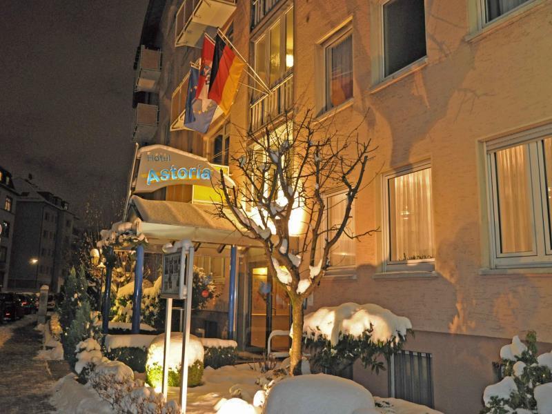 Hotel Astoria フランクフルト エクステリア 写真